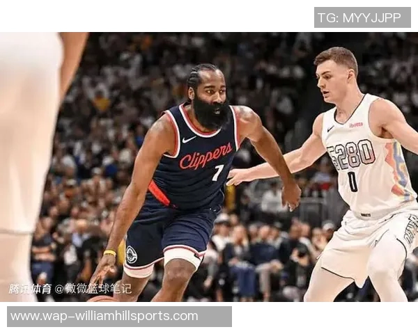 热议重庆网球队状态变革与欧冠足球的精彩对比分析 热议重庆网球队状态变革与欧冠足球的精彩对比分析