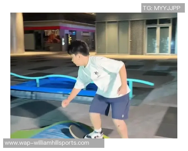 重庆滑板队的力量体育探索与发展之路聚焦运动滑板的魅力与挑战